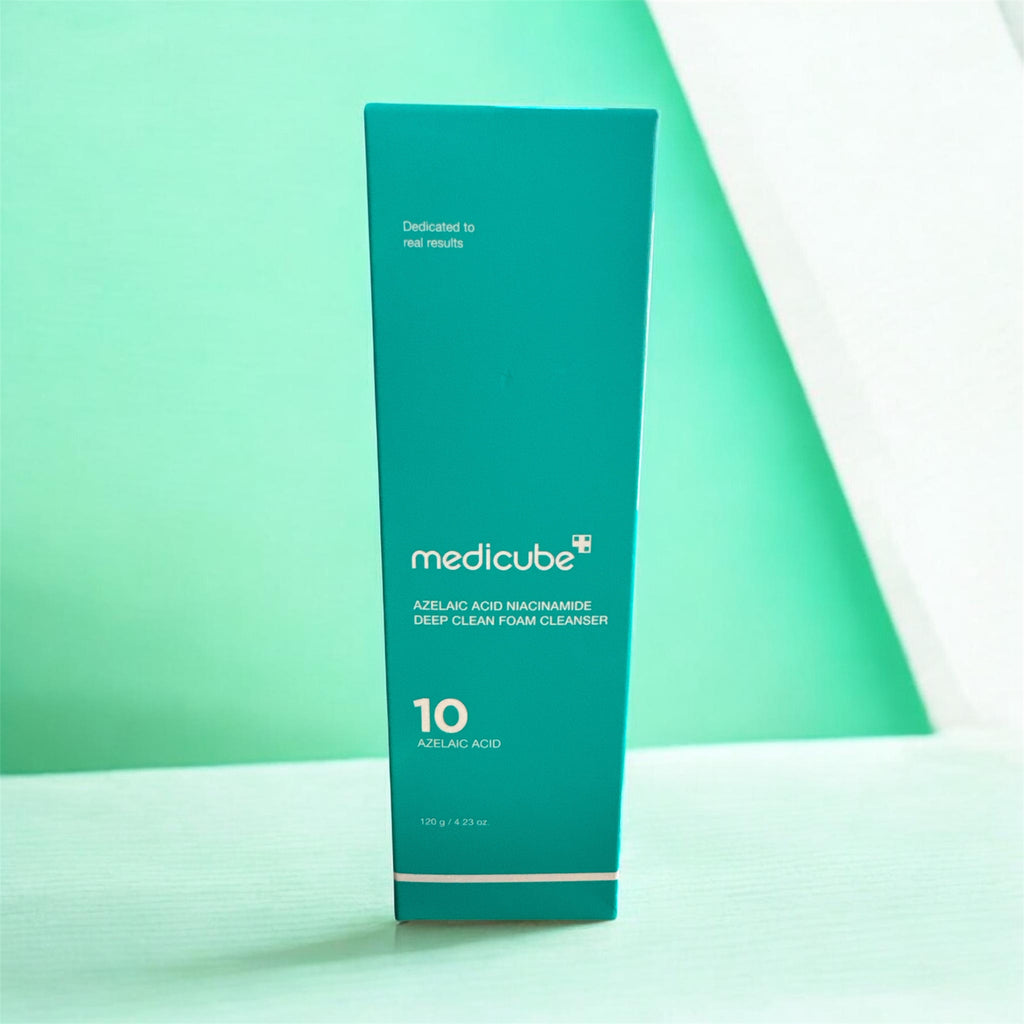 Medicube Azelaic Acid Niacinamide Deep Clean Foam Cleanser